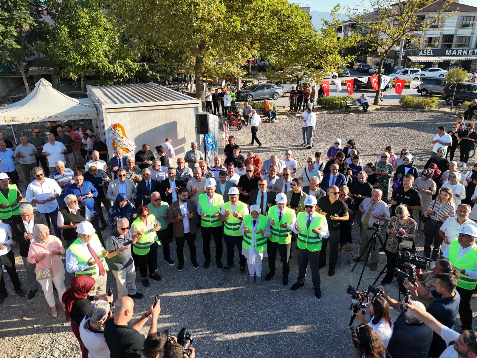 Düzce’ye Üçüncü Modern Pazaryeri: Tuhafiyeciler Pazaryeri’nin Temeli Atıldı