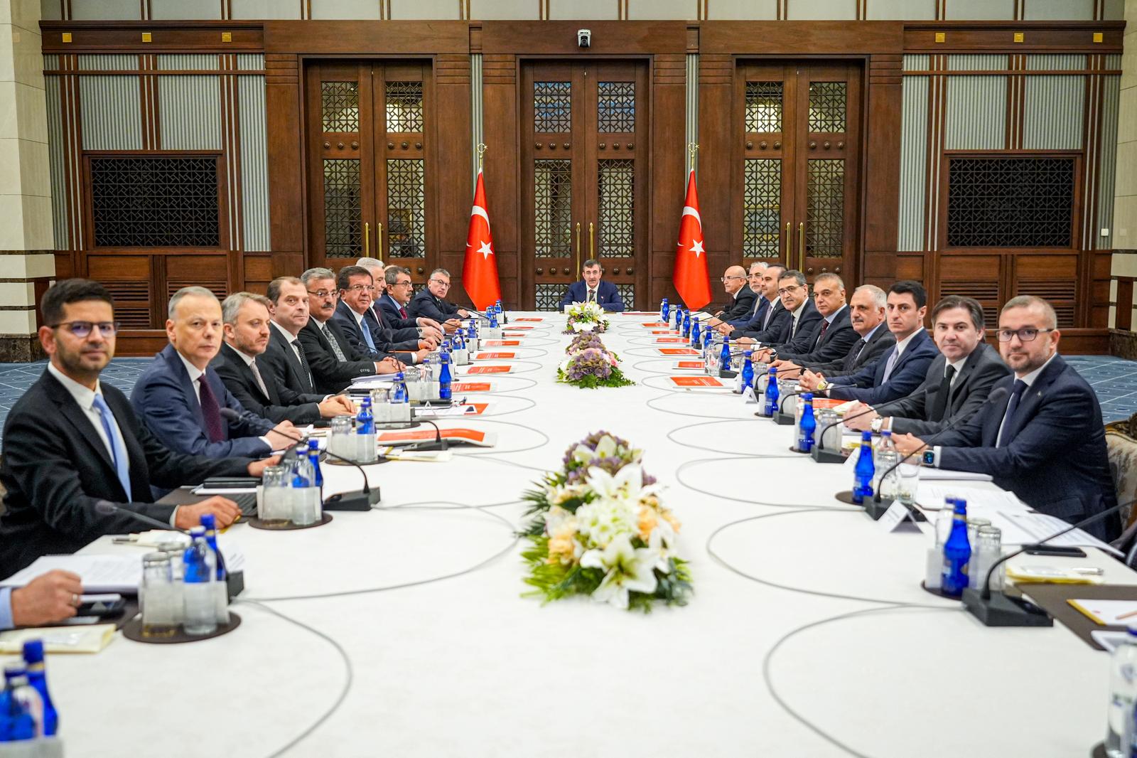 Ekonomi Koordinasyon Kurulu Cumhurbaşkanlığı Külliyesi’nde Toplandı