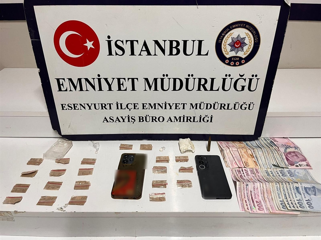 Esenyurt’ta Uyuşturucu Operasyonu: Boş Binayı Merkeze Çeviren Şüpheliler Yakalandı