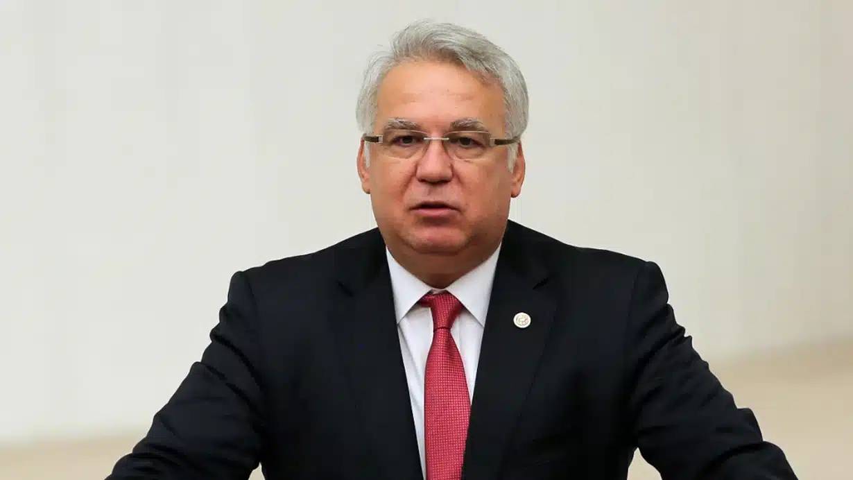 Eski Milletvekili Hüseyin Kocabıyık’a “Cumhurbaşkanı’na Hakaret”ten Hapis Cezası