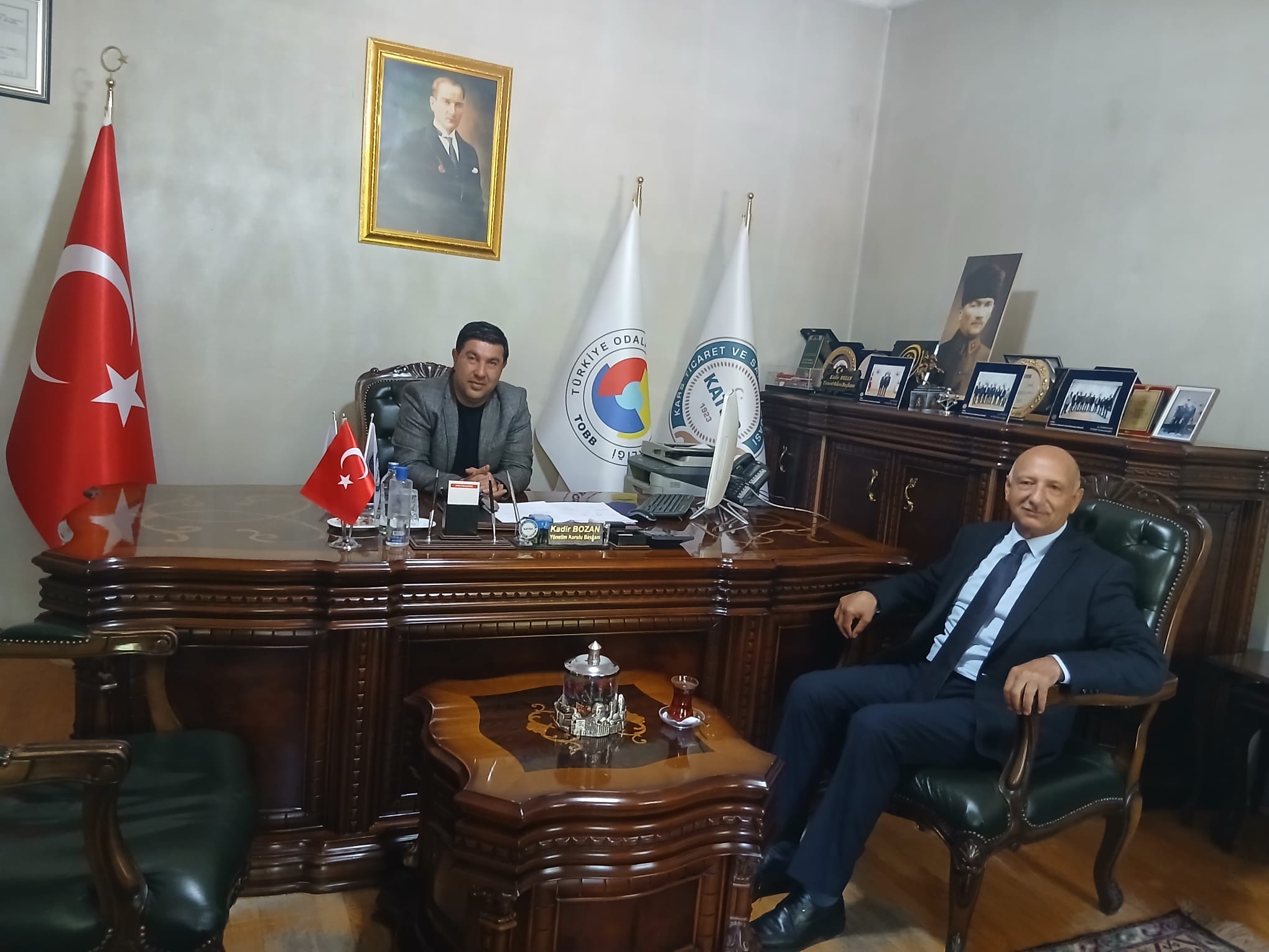 Eski TÜİK Bölge Müdürü Siyasetçi Settar Kaya’dan KTSO Başkanı Kadir Bozan’a Ziyaret