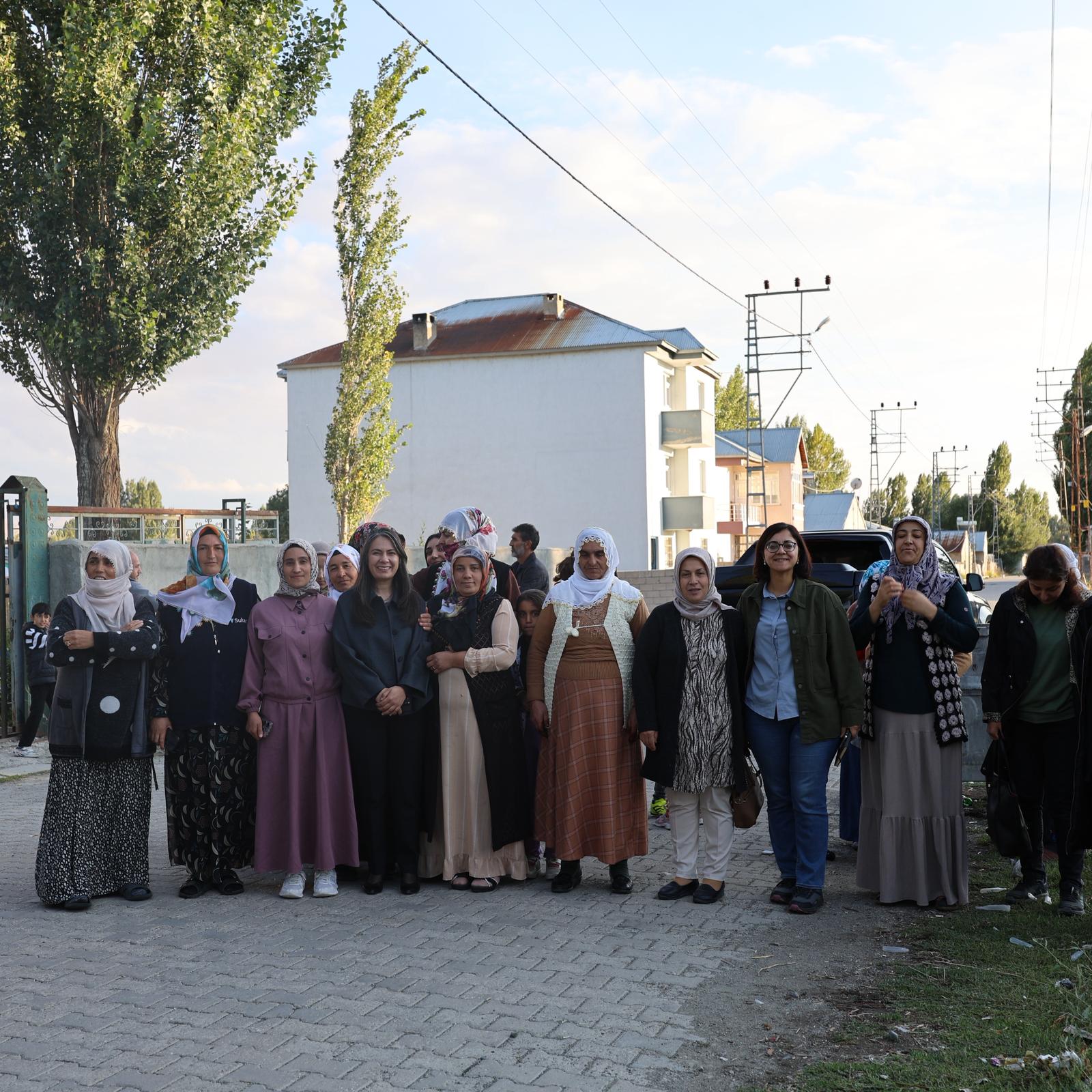 Fatih Mahallesi’nde Kadın Buluşması Düzenlendi