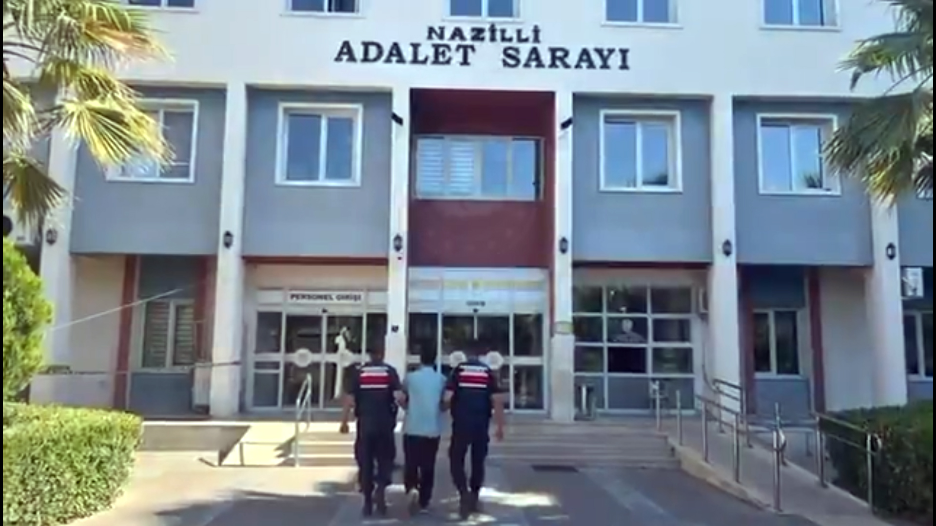 FETÖ’ye Yönelik Dev Operasyon: 26 İlde 77 Şüpheli Yakalandı
