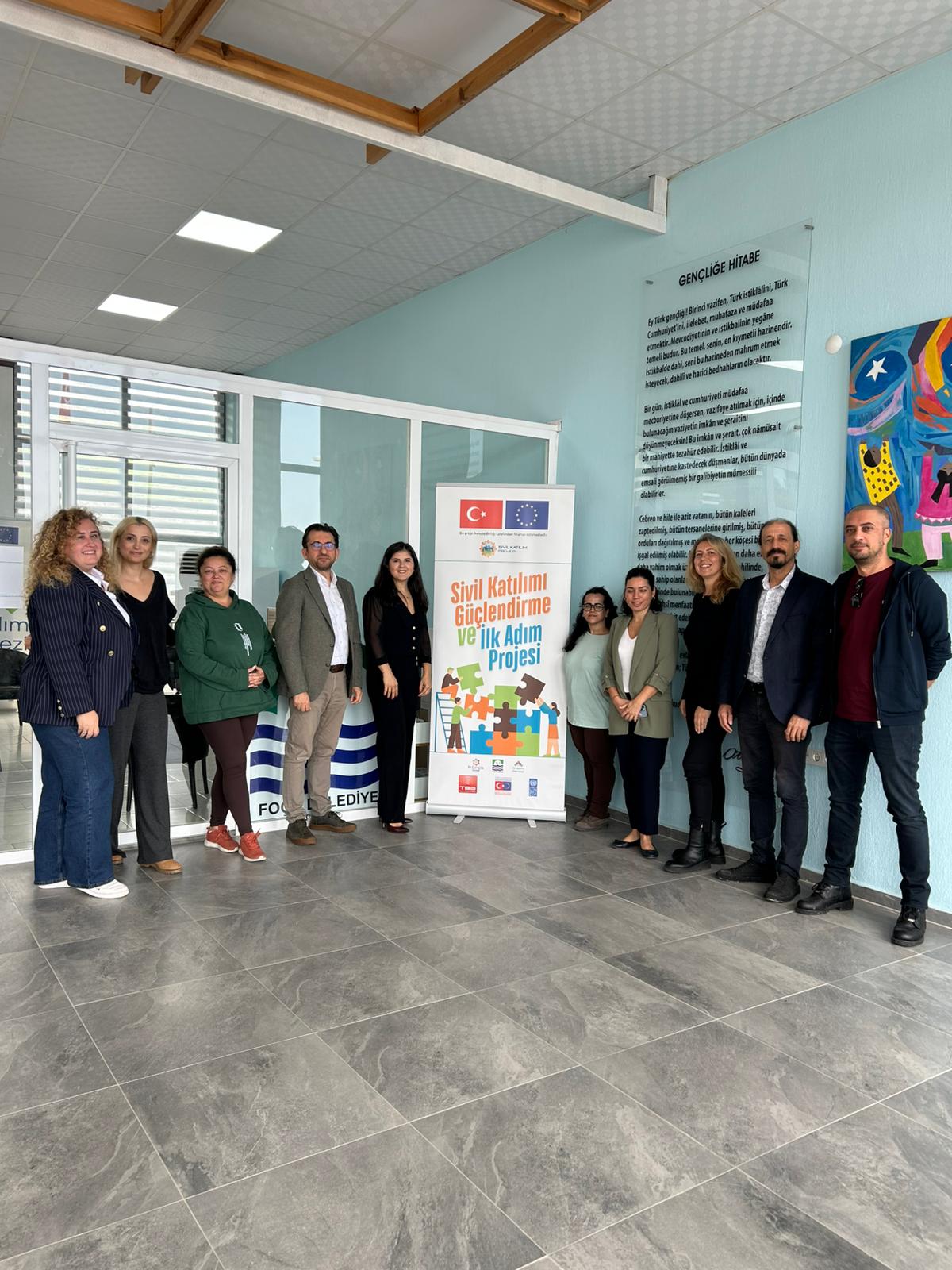 Foça’da Gençlerin Söz Sahibi Olduğu Proje Tamamlanıyor: Sosyal Etki Raporu Açıklanıyor