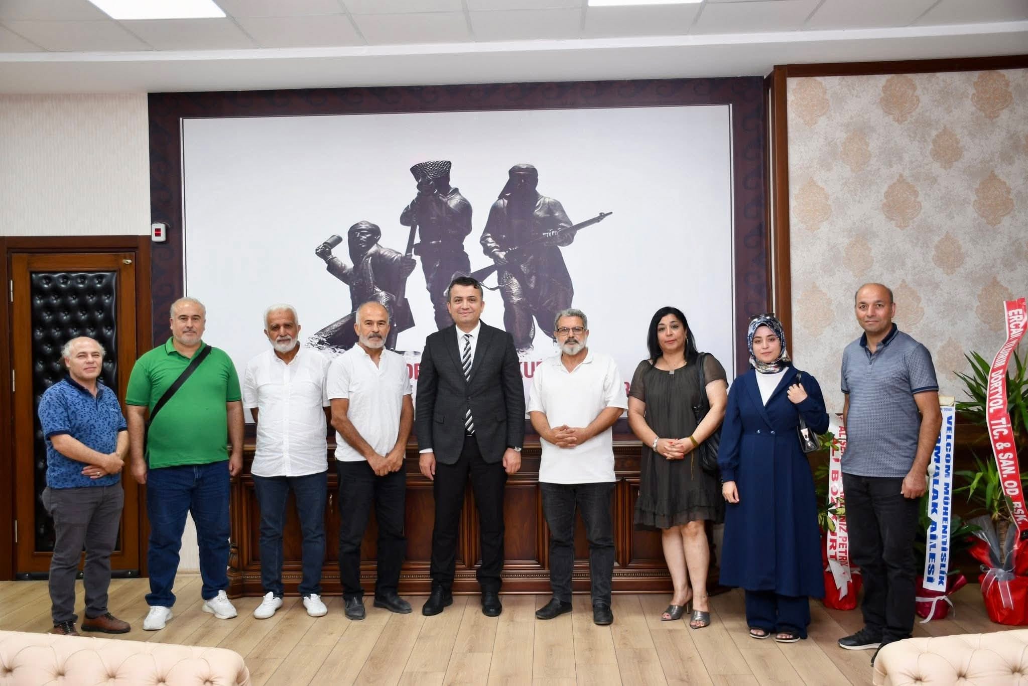 Gazetecilerden Mehmet Keklik’e Tebrik Ziyareti