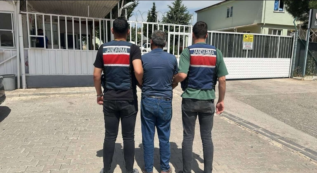 Gaziantep’te 33 Suçtan Aranan Şahıs JASAT Tarafından Yakalandı!