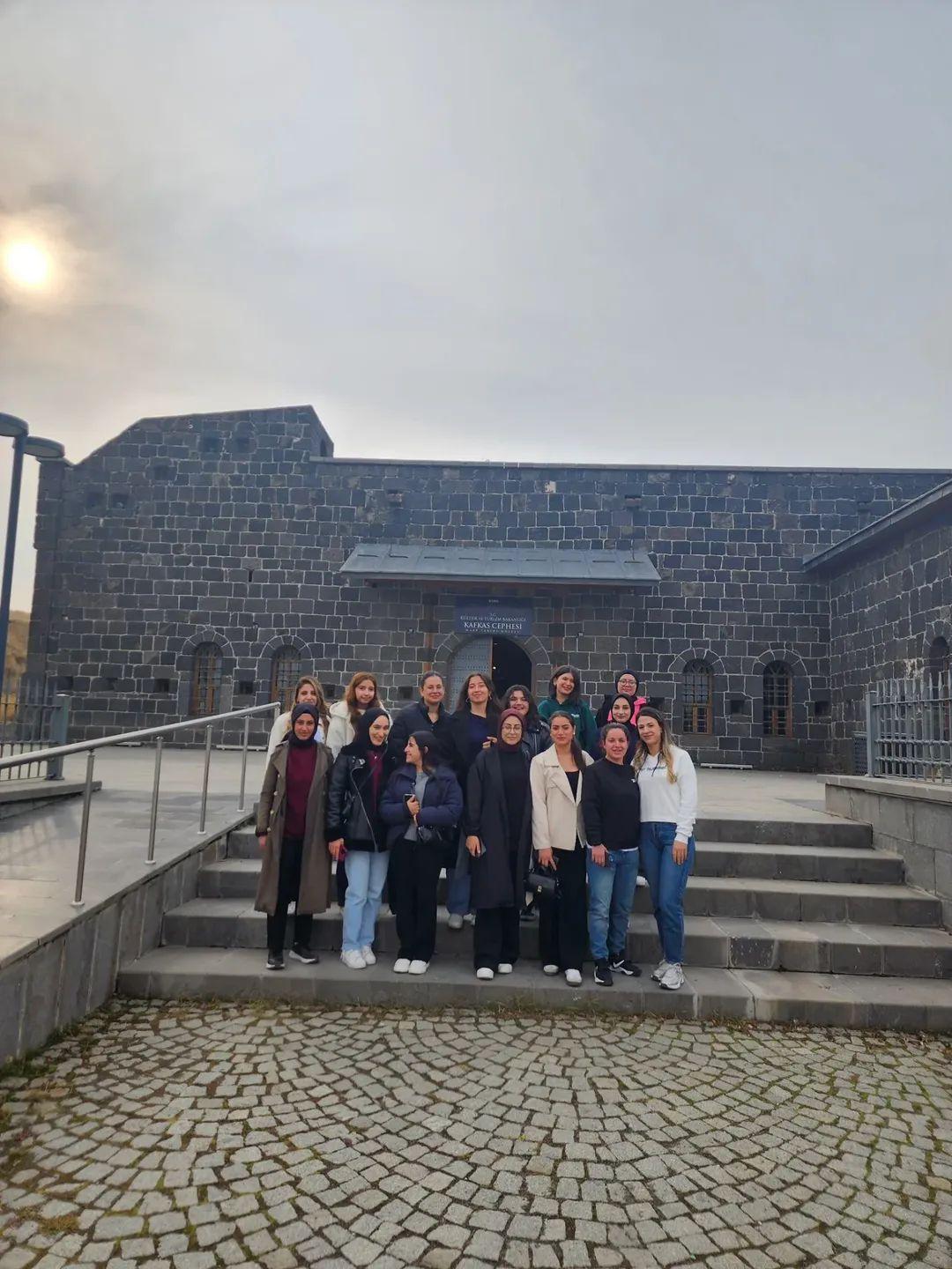 “Gelin Tanış Olalım” Etkinliği Kapsamında Öğrencilerden Tarihe Yolculuk