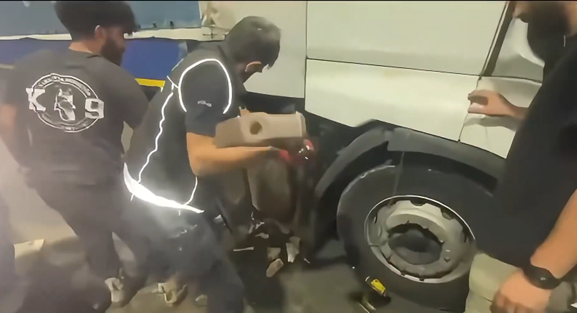 İçişleri Bakanı Ali Yerlikaya: Uyuşturucu Madde Satıcılarına Yönelik Dev Operasyon