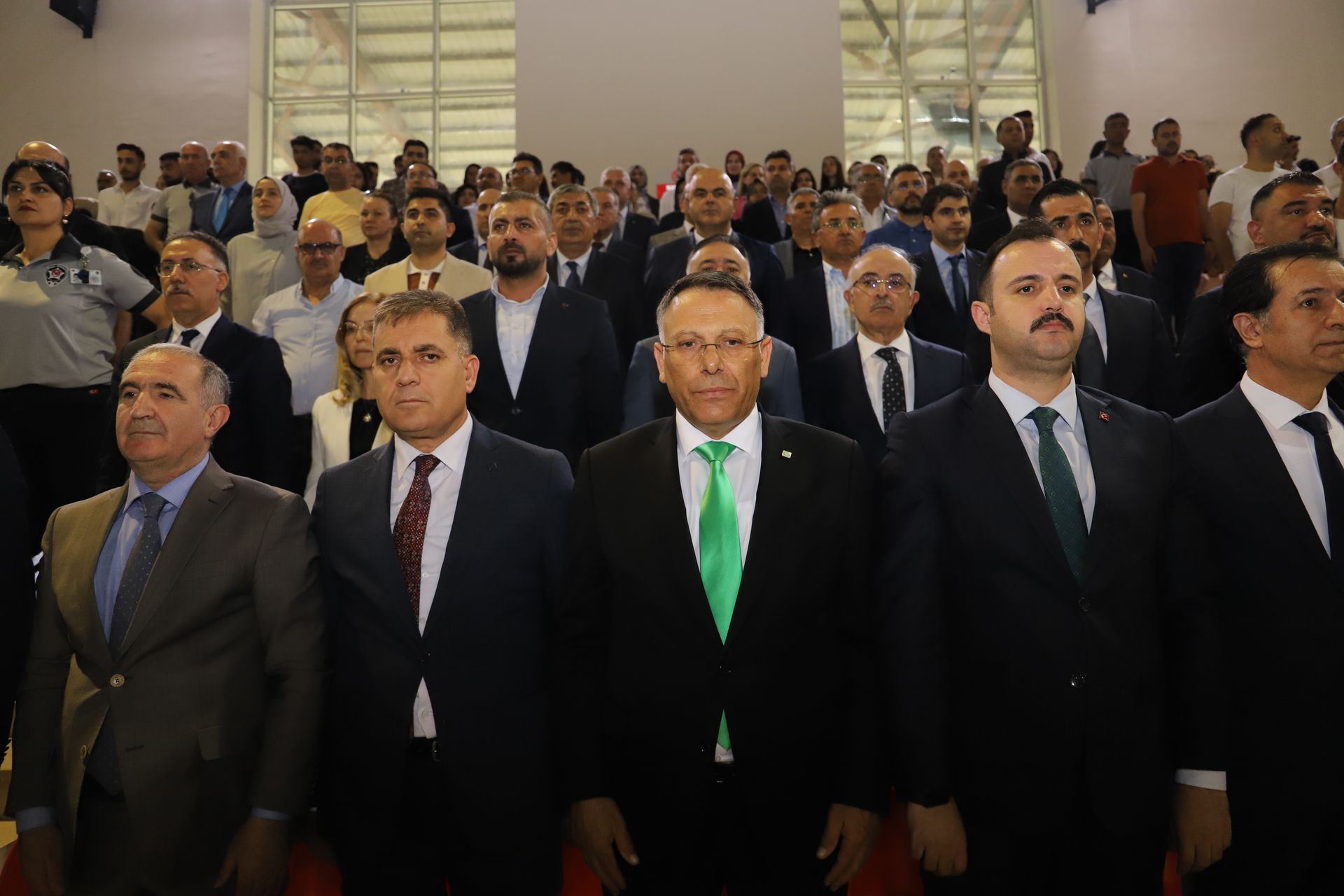 Iğdır Üniversitesi Mezuniyet Törenine KAÜ Rektörü ve Başkonsolos Onur Konuğu olarak katıldı