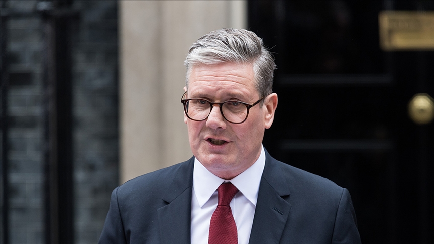 İngiltere Başbakanı Keir Starmer, Hükümette Önemli Değişiklikler Yaptı