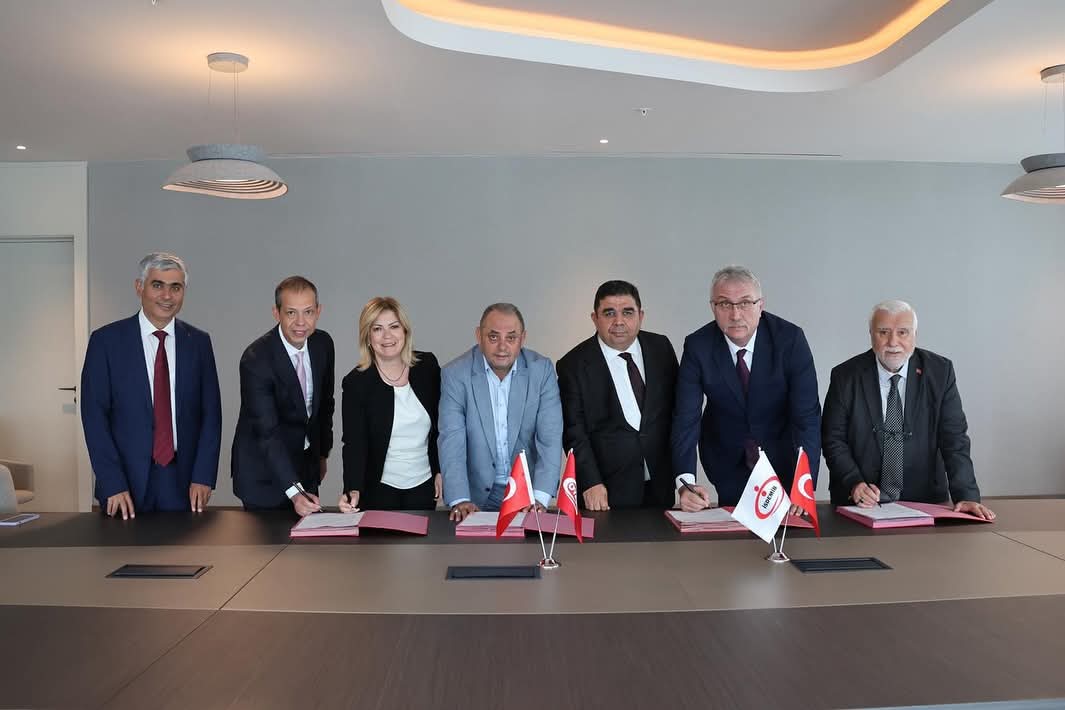 İSDEMİR’de Sözleşme Sevinci