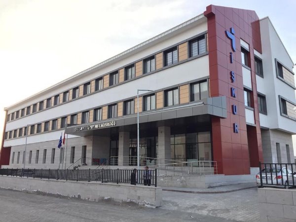 İşkur Gençlik Programı Yeni Dönemde Büyüyerek Başlıyor