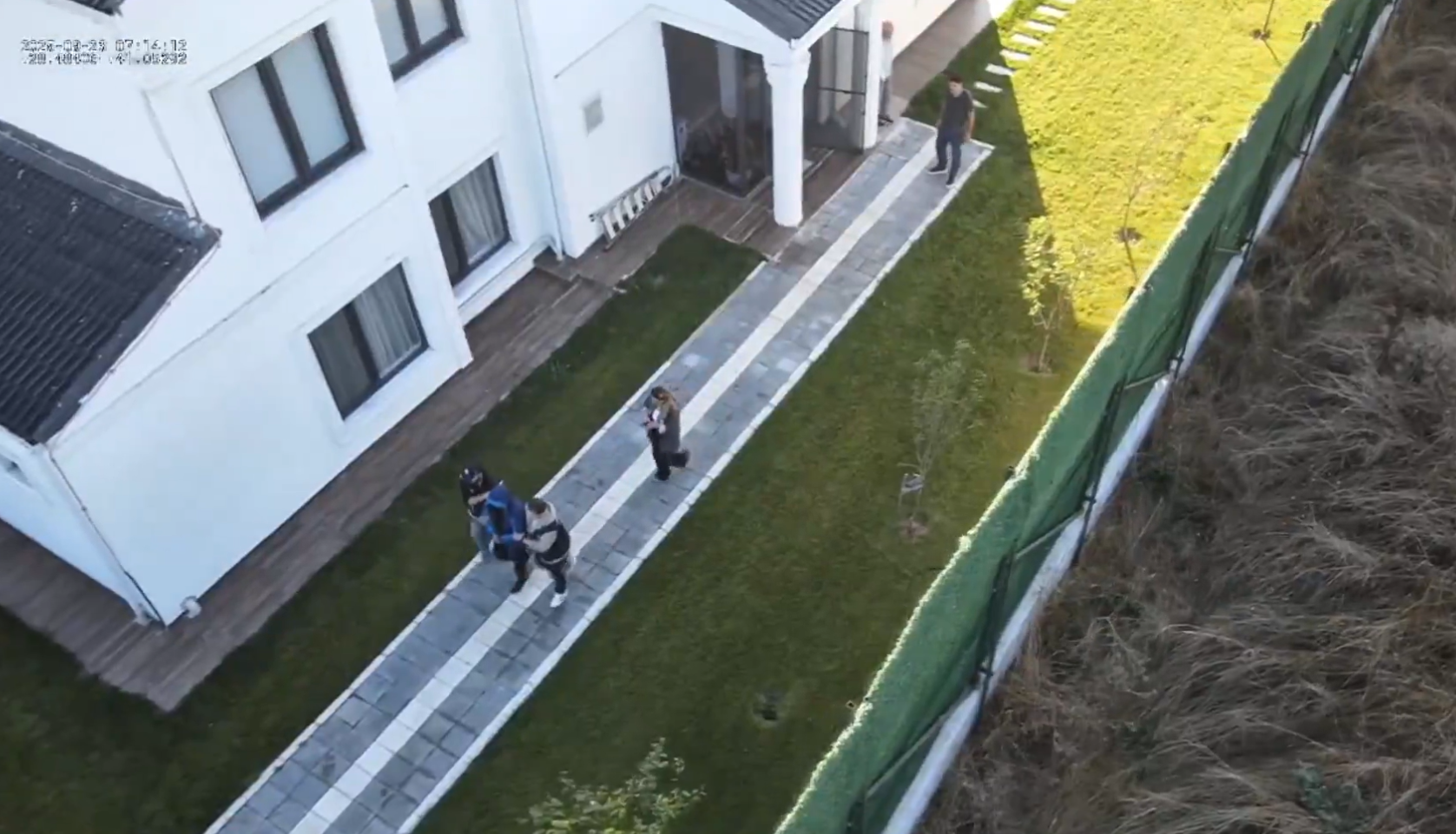 İstanbul Merkezli 19 İlde Vatandaşlık Dolandırıcılığı Operasyonu: 113 Şüpheli Adliyede