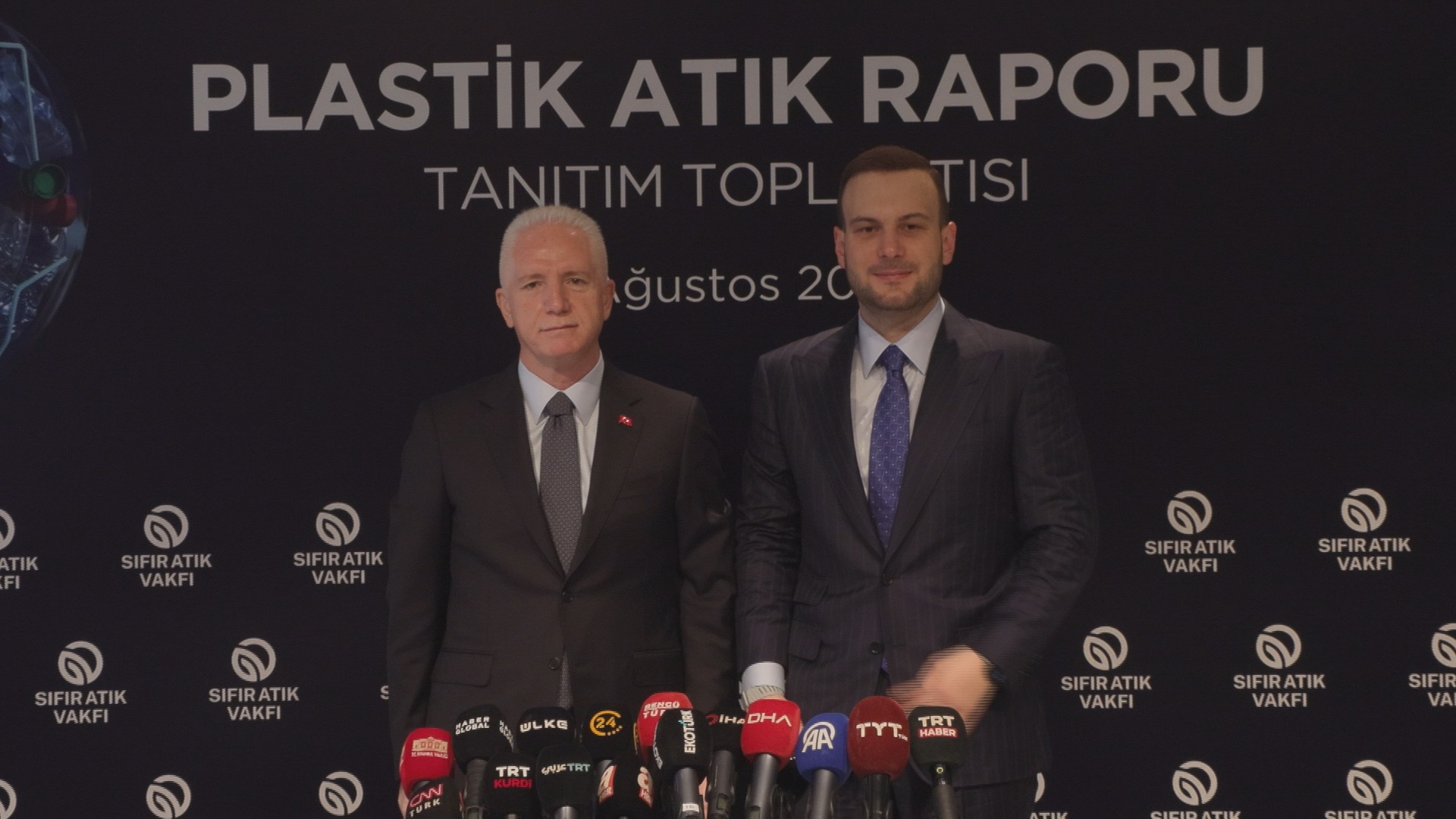 İstanbul Valisi Gül ve Sıfır Atık Vakfı Başkanı Ağırbaş’tan Plastik Atık Raporu Açıklaması