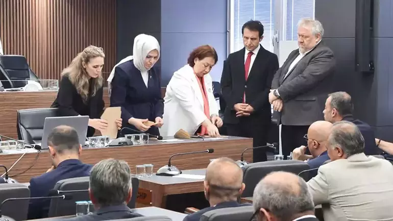 İstanbul’un 3 İlçesinde Başkanvekili Seçimi Tamamlandı: Gaziosmanpaşa, Büyükçekmece ve Avcılar’da Yeni İsimler Görevde