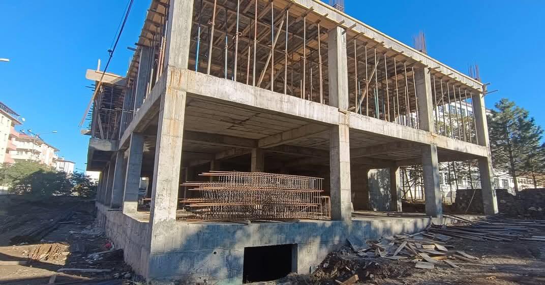 Kağızman İlçe Halk Kütüphanesi Yapımında Yeni Aşama: Yer Teslimi Gerçekleştirildi