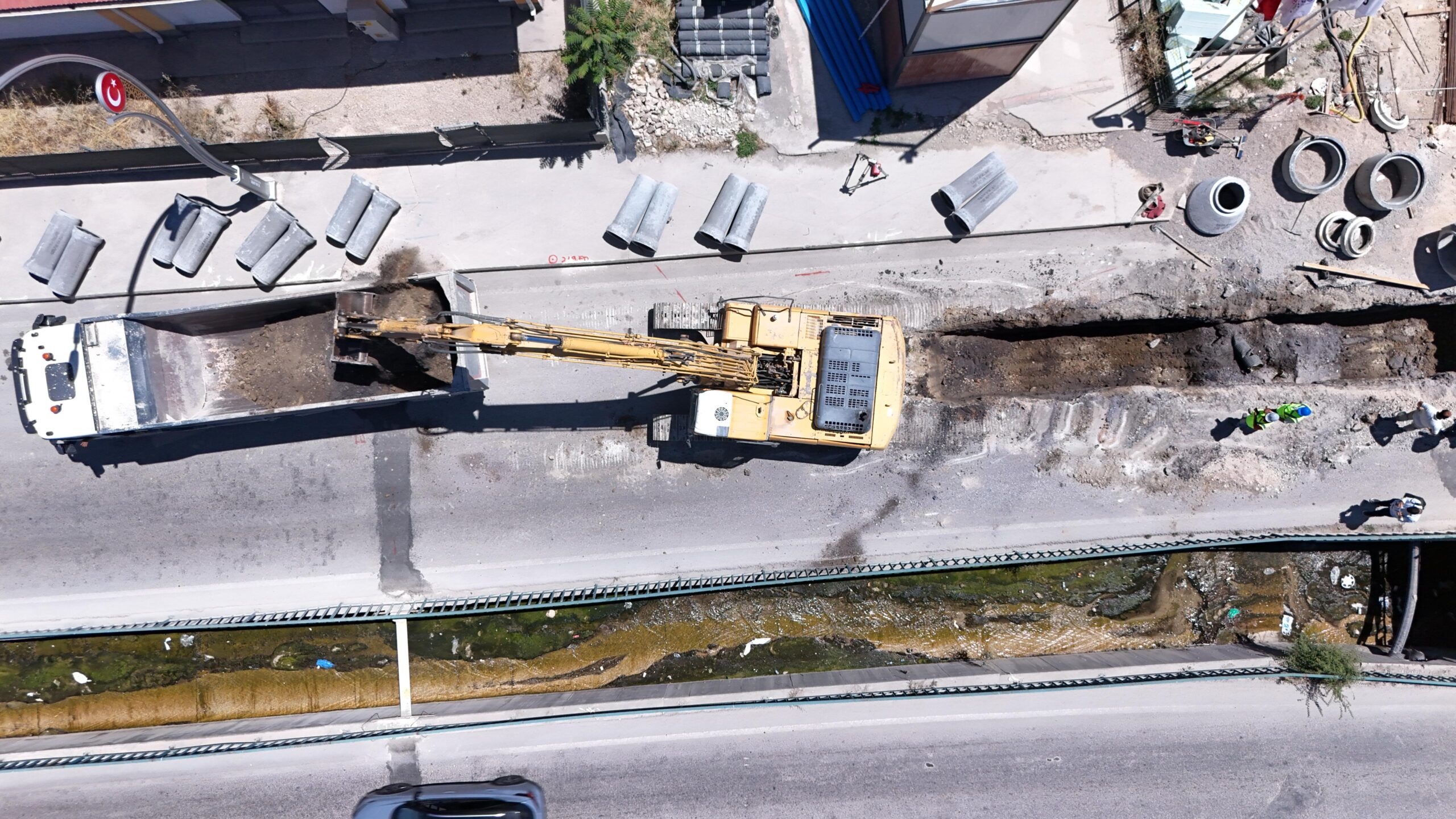 Karabük Belediyesi’nden 5 Mahalleye Altyapı ve Üstyapı Atağı
