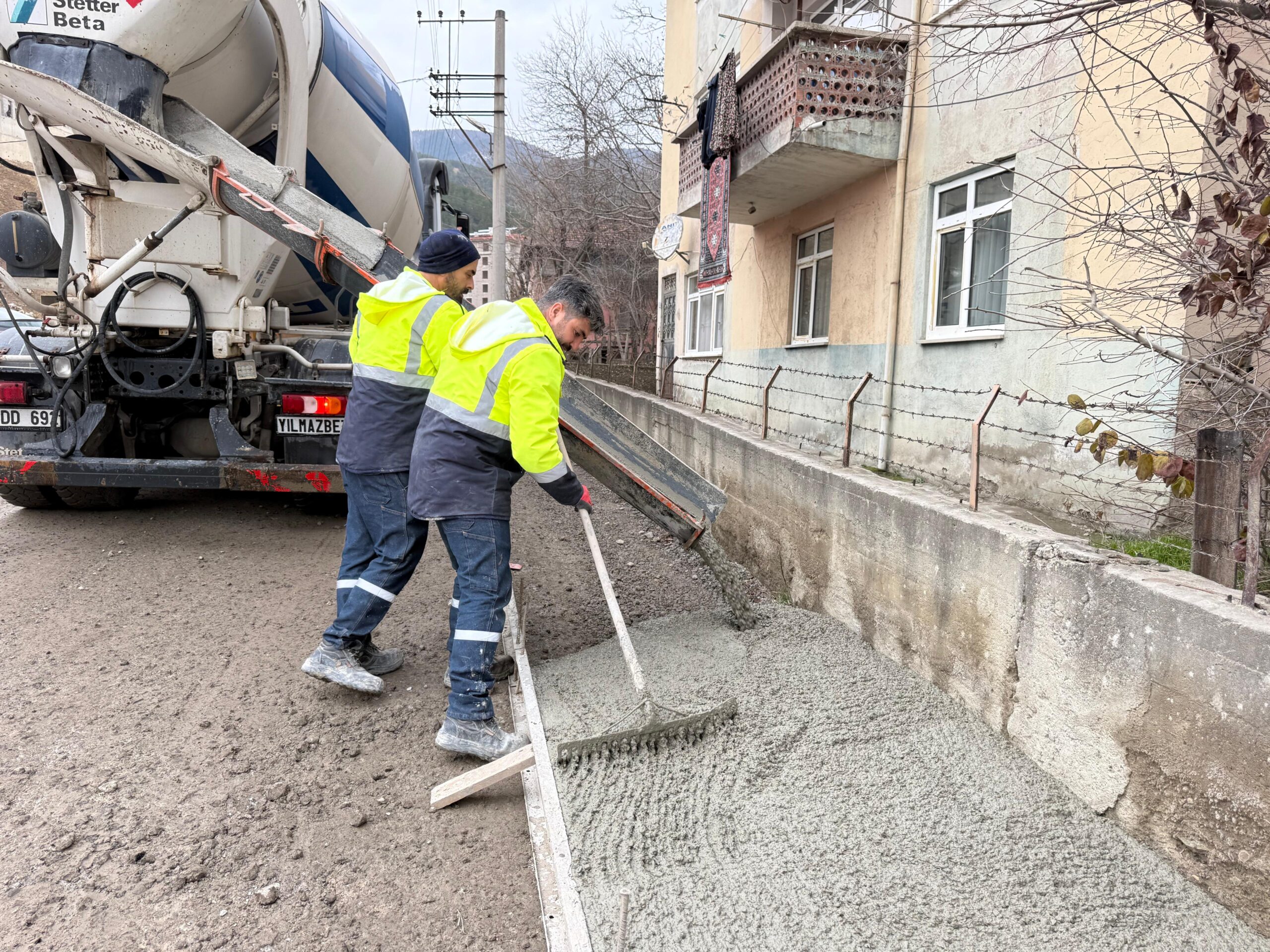 Karabük’te Kar Sonrası Hizmet Seferberliği: Belediye Ekipleri Sahaya İndi