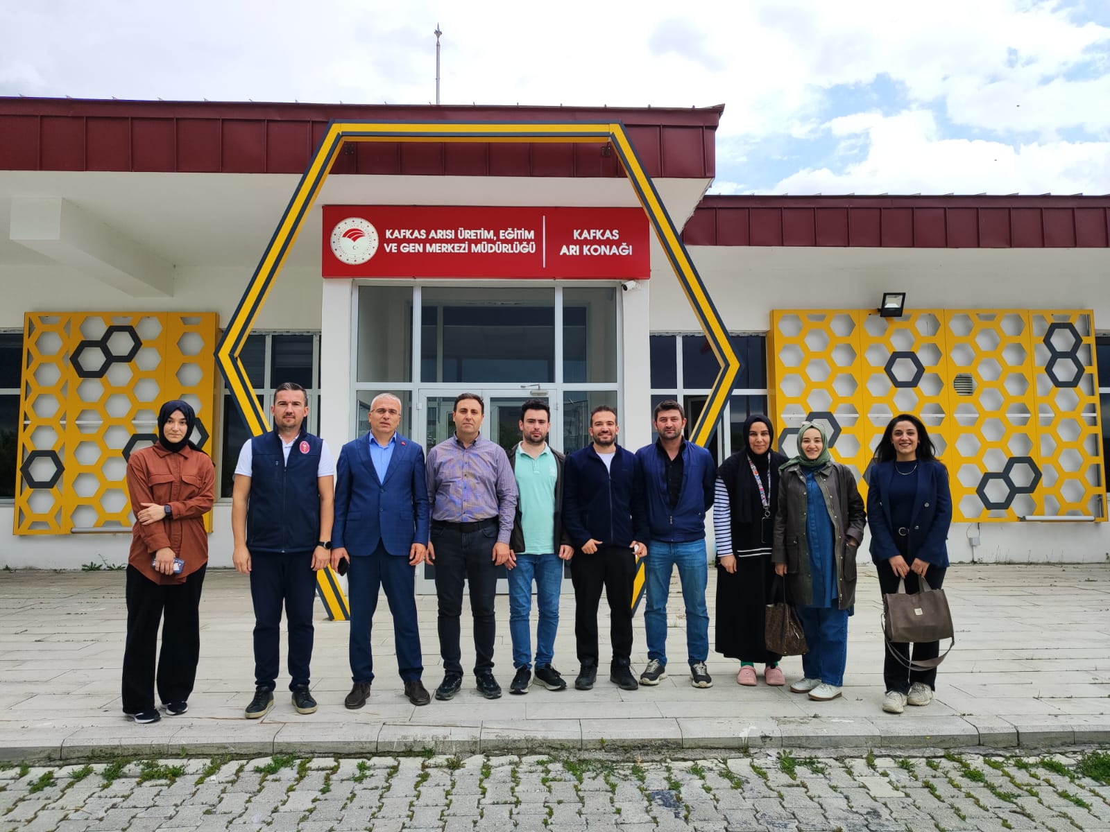 Kars Veteriner Hekimleri Odası Yönetim Kurulu Ardahan İlinde ziyaretlerde bulundu