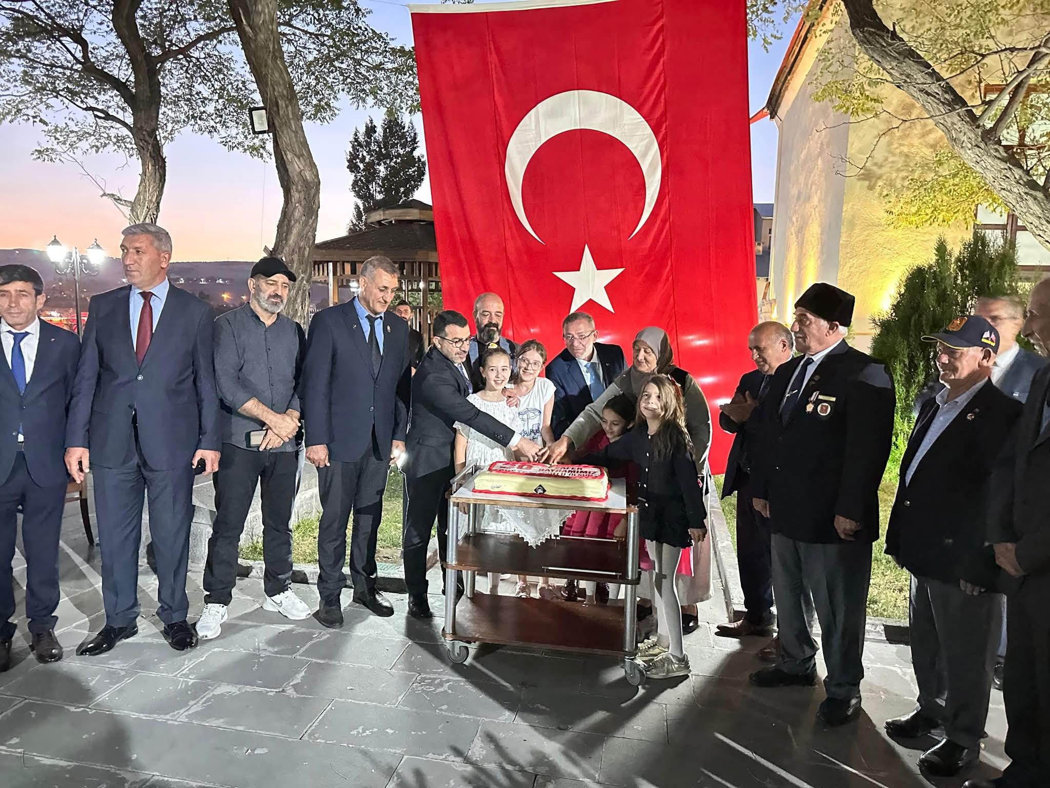 Kars’ta 30 Ağustos Zafer Bayramı Resepsiyonu Düzenlendi