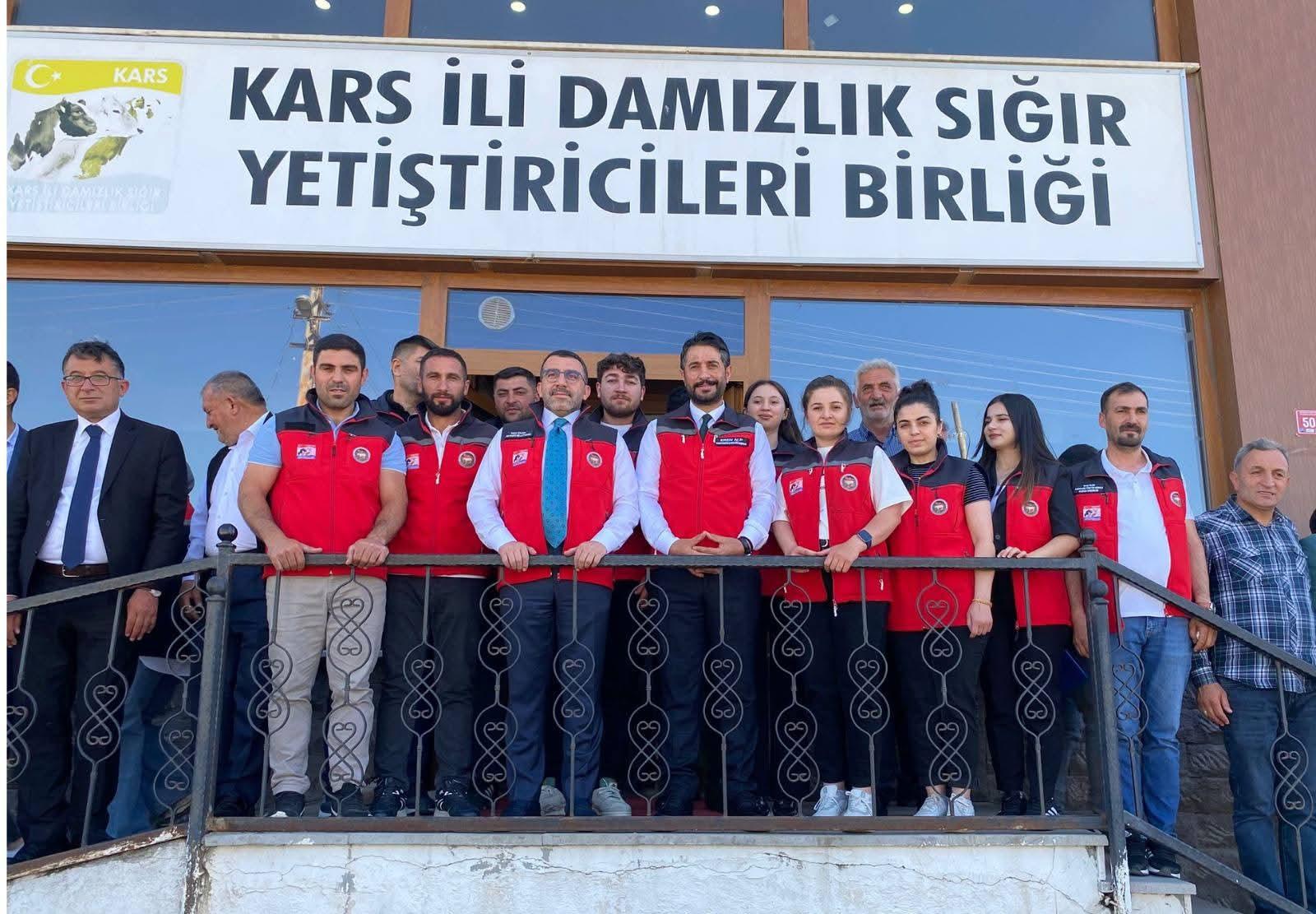 Kars’ta Büyükbaş Hayvan Kimliklendirme Çalışmaları Değerlendirildi