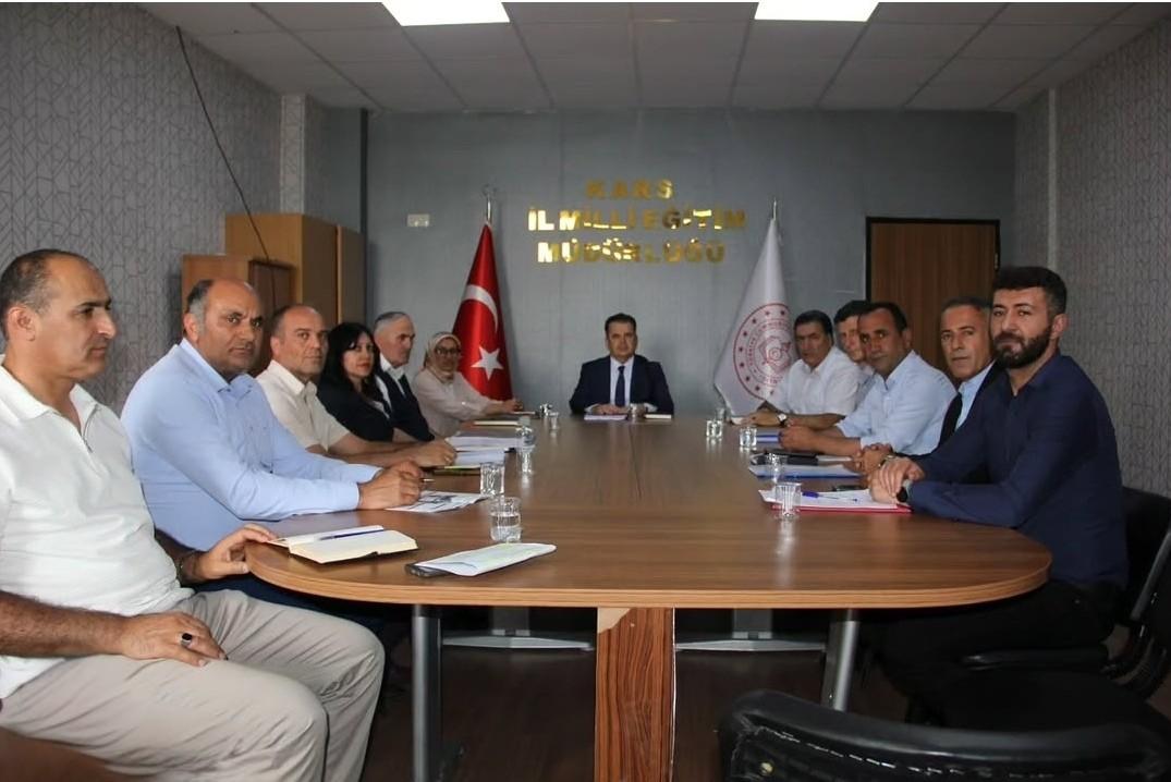 Kars’ta Eğitim Çalışmaları Değerlendirildi