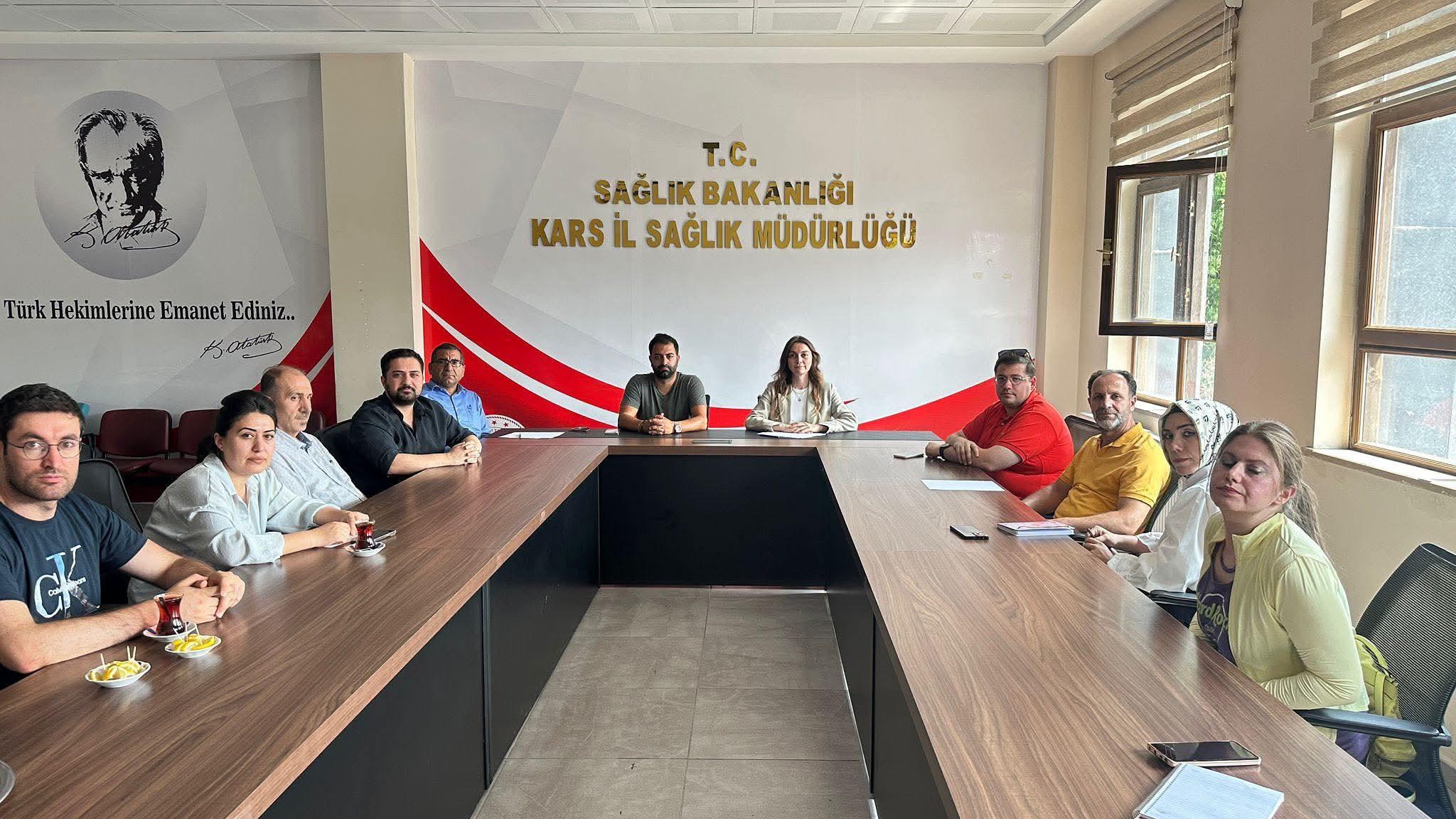 Kars’ta İlçe Hastaneleriyle Hizmet Değerlendirme Toplantısı Yapıldı