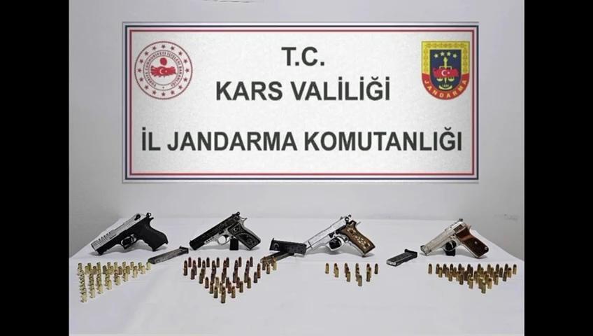 Kars’ta Ruhsatsız Silah Operasyonu: 4 Kişi Hakkında Adli İşlem Başlatıldı