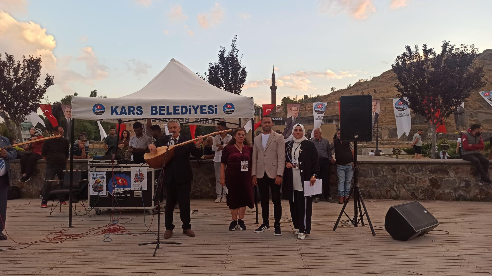 Kars’ta “Sözün ve Sazın İzinde: Âşıklar ve Şairler Şöleni” Düzenlendi