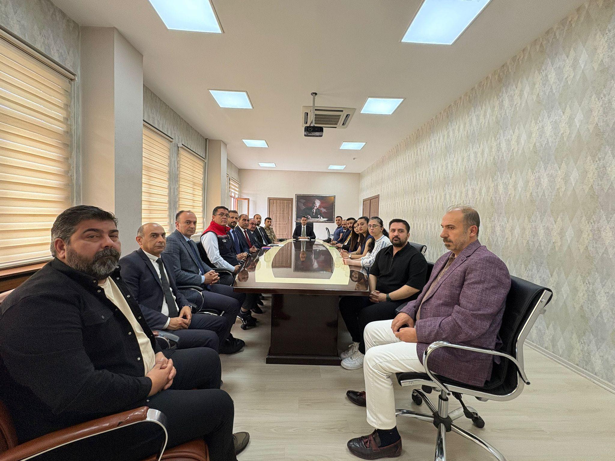 Kaymakam Mehmet Ali Semiz Başkanlığında Değerlendirme Toplantısı Gerçekleştirildi