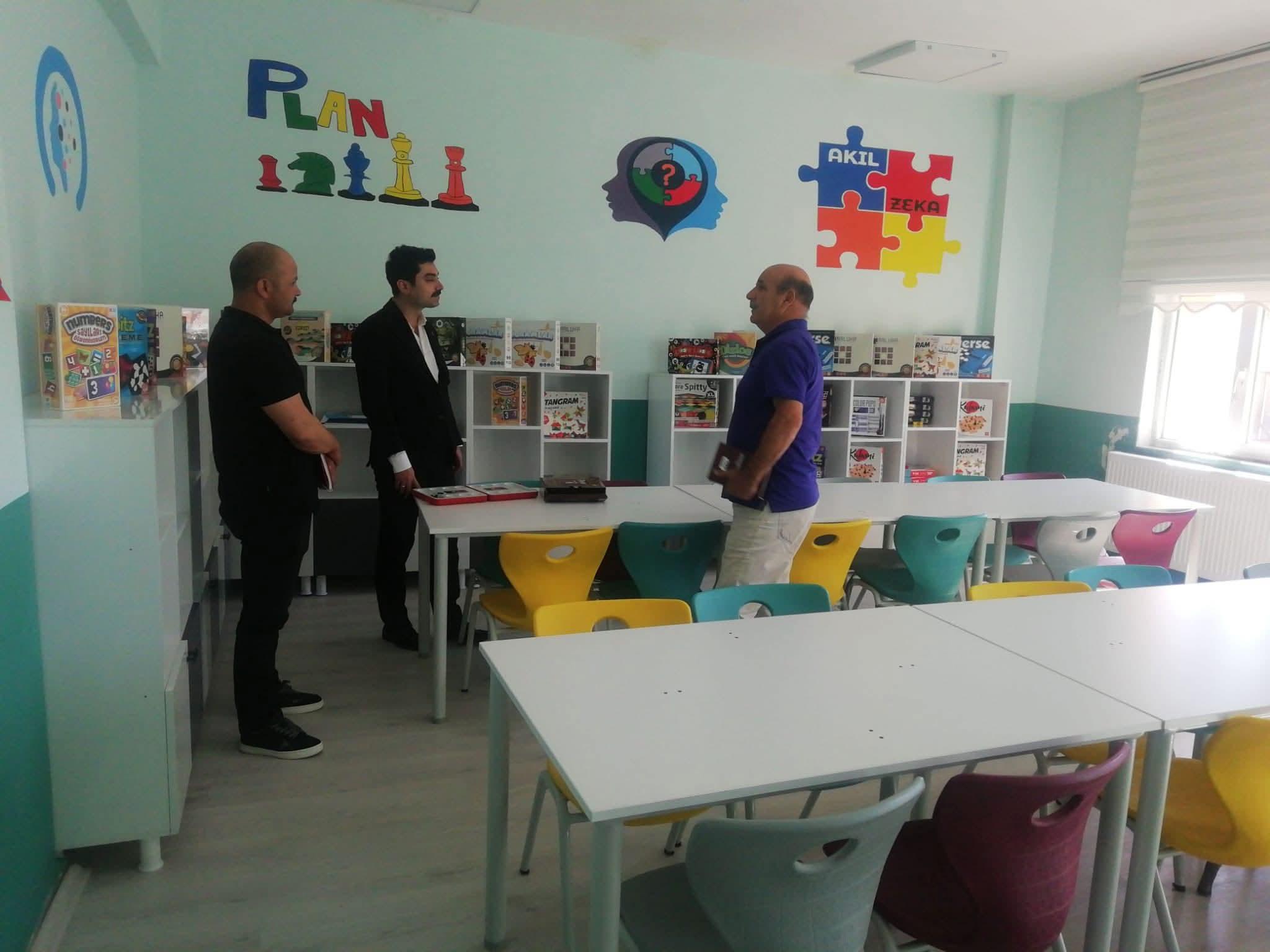 Kaymakam Muhammed Emin Tutal Okullarda İncelemelerde Bulundu