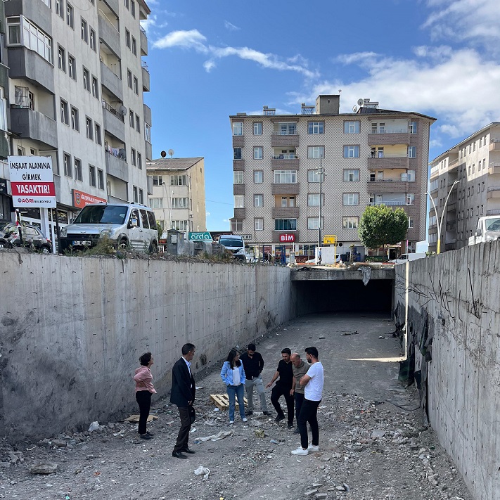 Kent Meydanı Altına 350 Araçlık Kapalı Otopark Geliyor