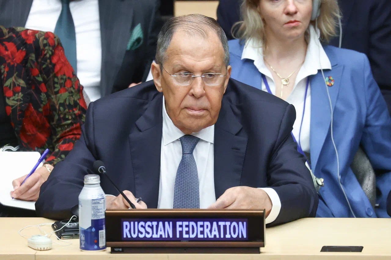 Lavrov’dan İran Açıklaması: “Askeri Ürün Tedarik Ediyoruz Ancak İstihbarat Desteği Vermiyoruz”
