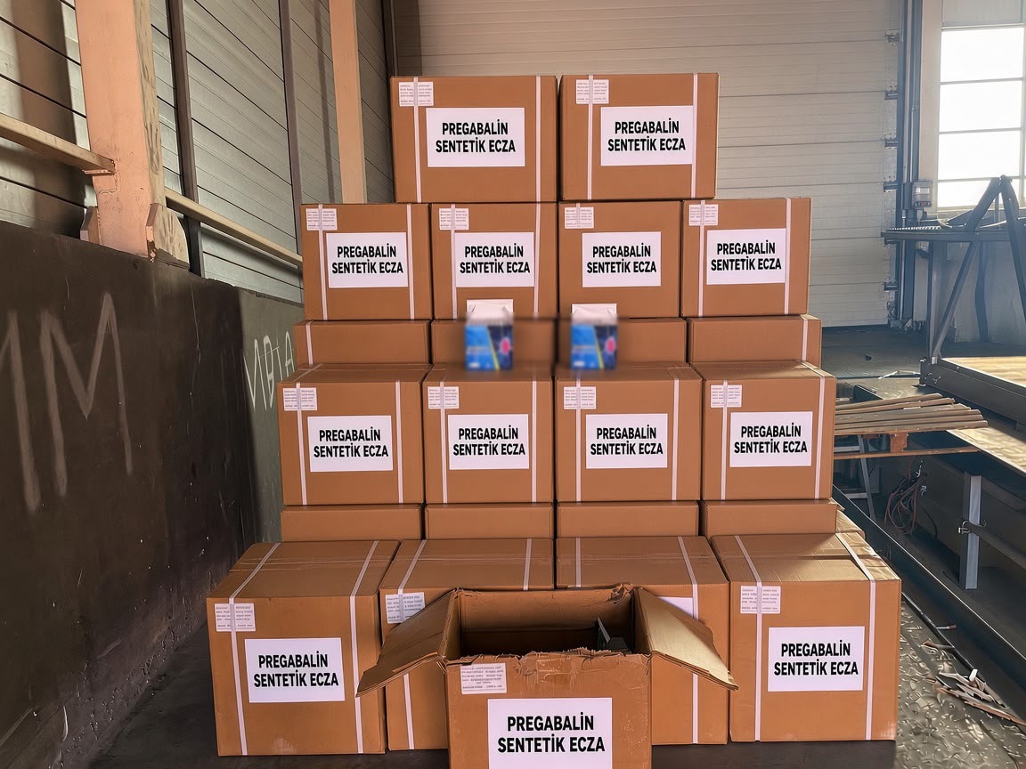 Mersin’de Dev Uyuşturucu Operasyonu: 1,7 Ton Pregabalin Ele Geçirildi