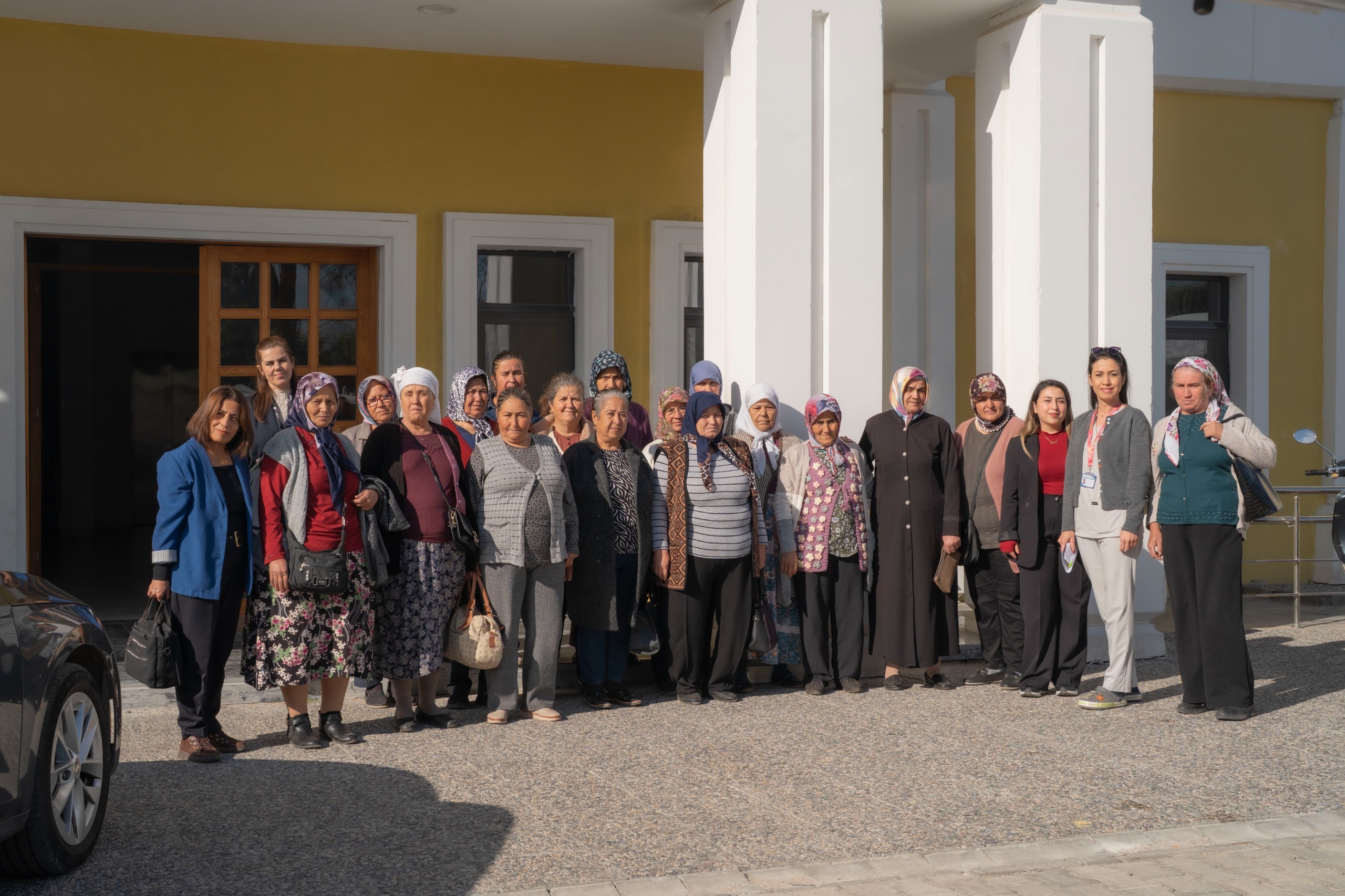 Milas’ta Kadınlara Meme Kanseri Farkındalık Eğitimi ve KETEM Ulaşımı Sağlandı
