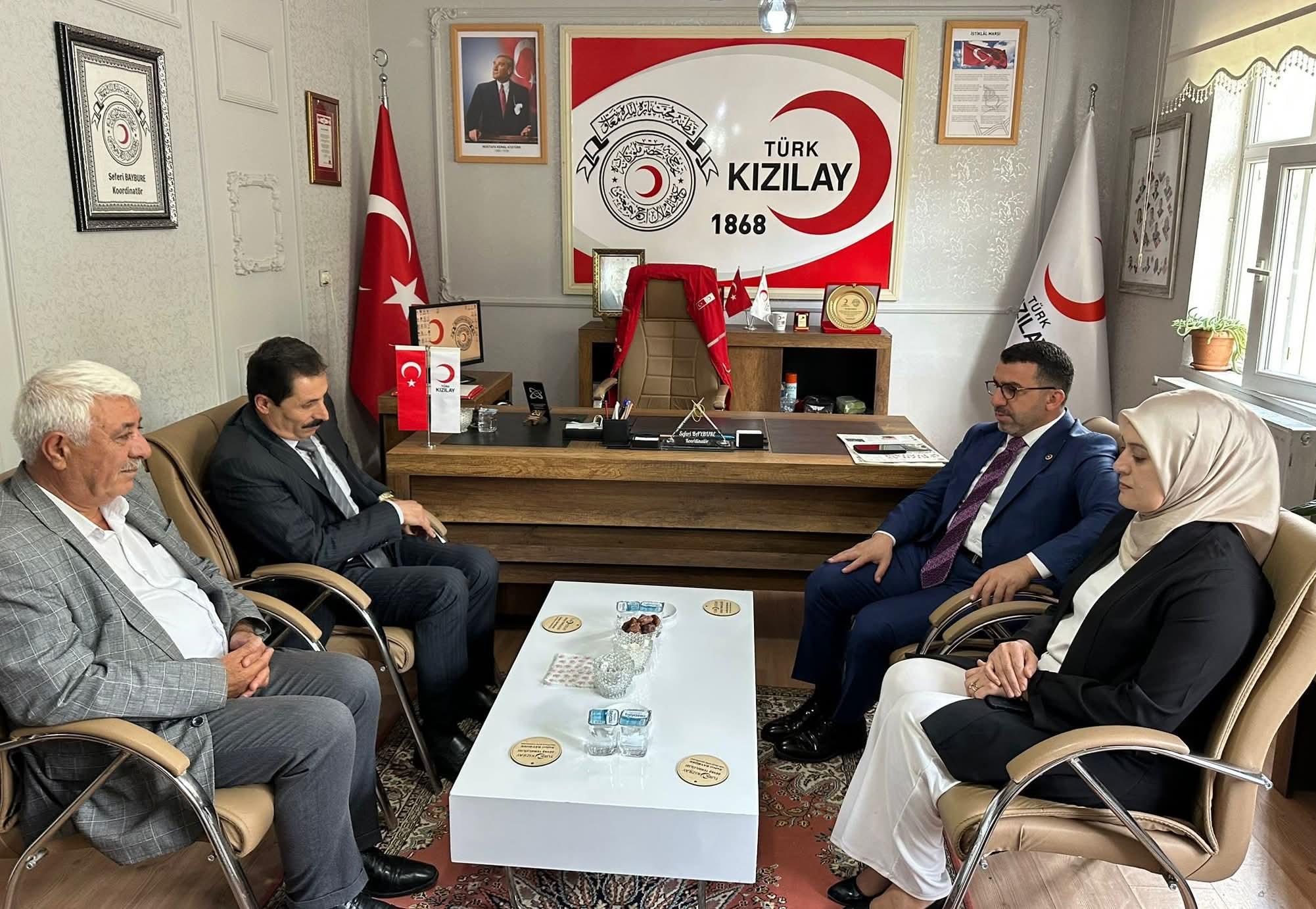 Milletvekili Adem Çalkın’dan Türk Kızılay Gevaş Şubesi’ne Ziyaret