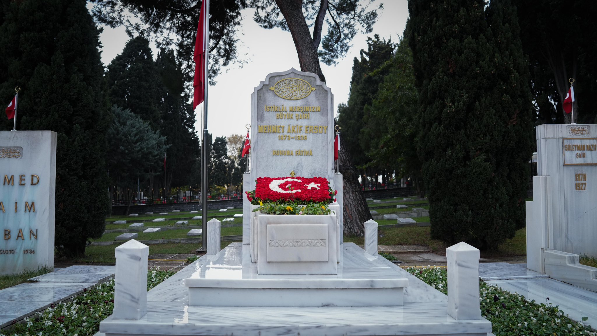 Milli Şair Mehmet Akif Ersoy Vefatının 89. Yılında Kabri Başında Anıldı