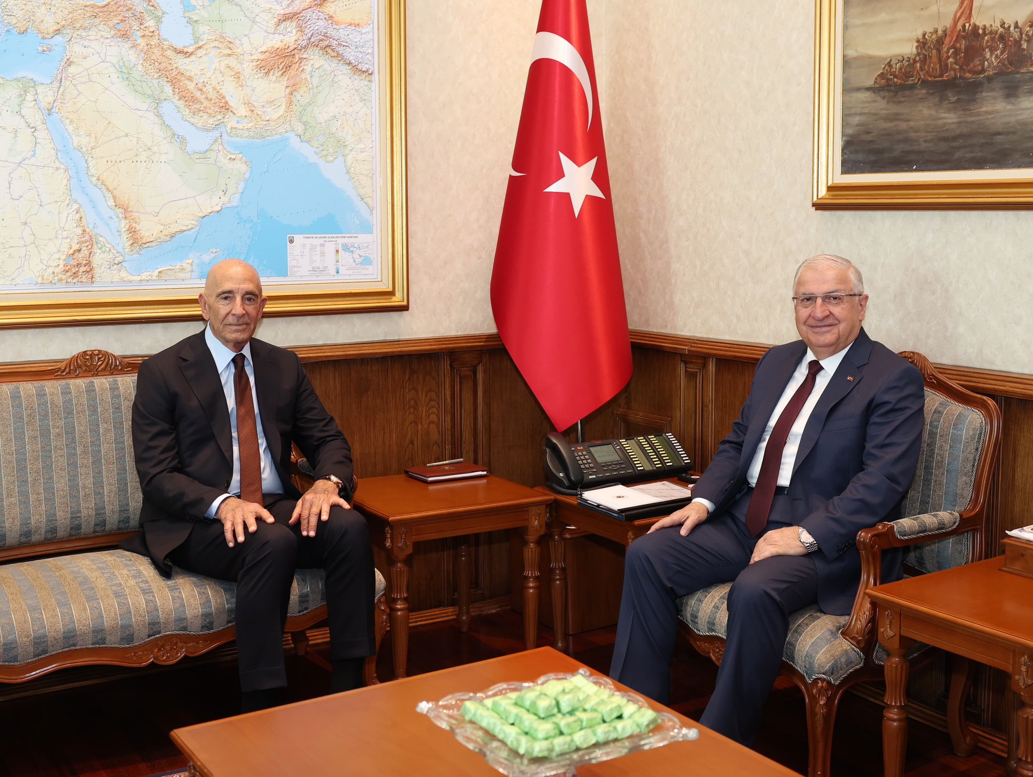 Milli Savunma Bakanı Güler, ABD Büyükelçisi Barrack’ı Kabul Etti