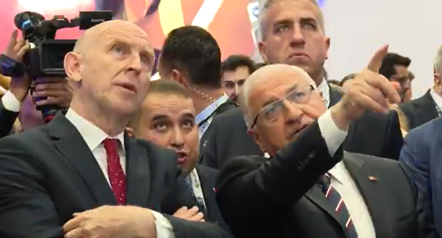 Milli Savunma Bakanı Yaşar Güler, IDEF 2025’te 40 Bakan ile Görüşmeler Yaptı