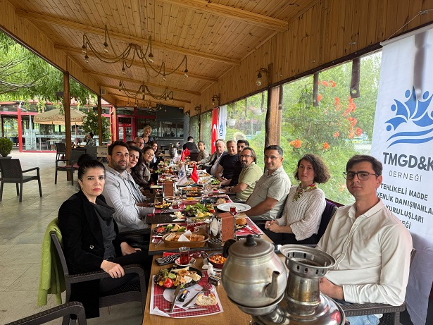 Murat Özçelik Yeniden Başkan Seçildi: Tehlikeli Madde Güvenliği İçin Güçlü Adımlar Atılıyor