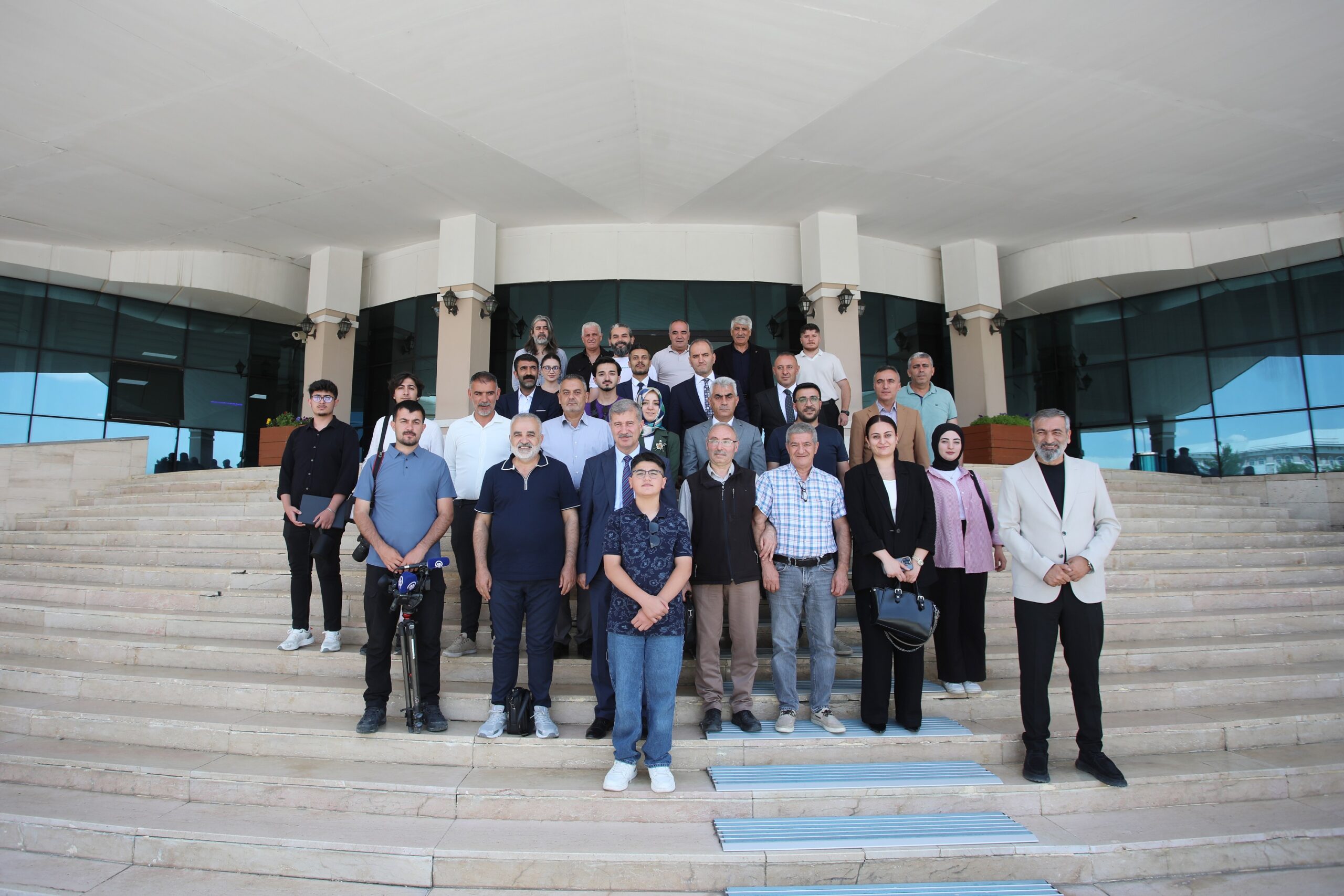 Prof. Dr. Gülçin, Basın Mensupları ile Bir Araya Geldi