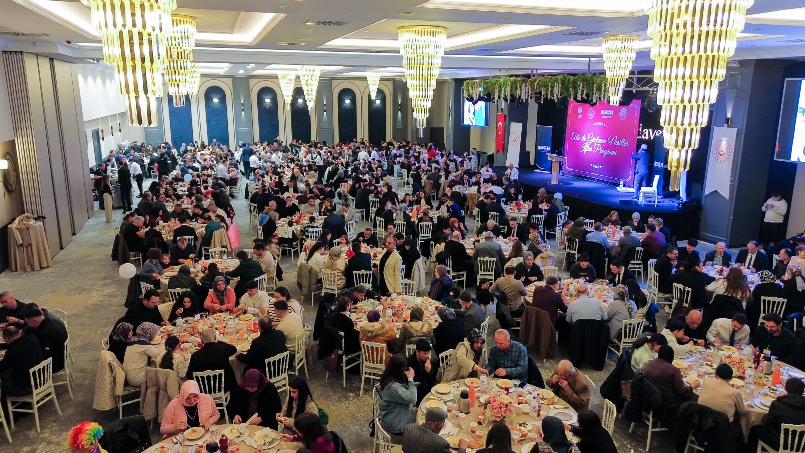 Ramazan Sofrasında Anlamlı Buluşma: ASKON’dan “Aile ile Güçlenen Nesiller” İftarı