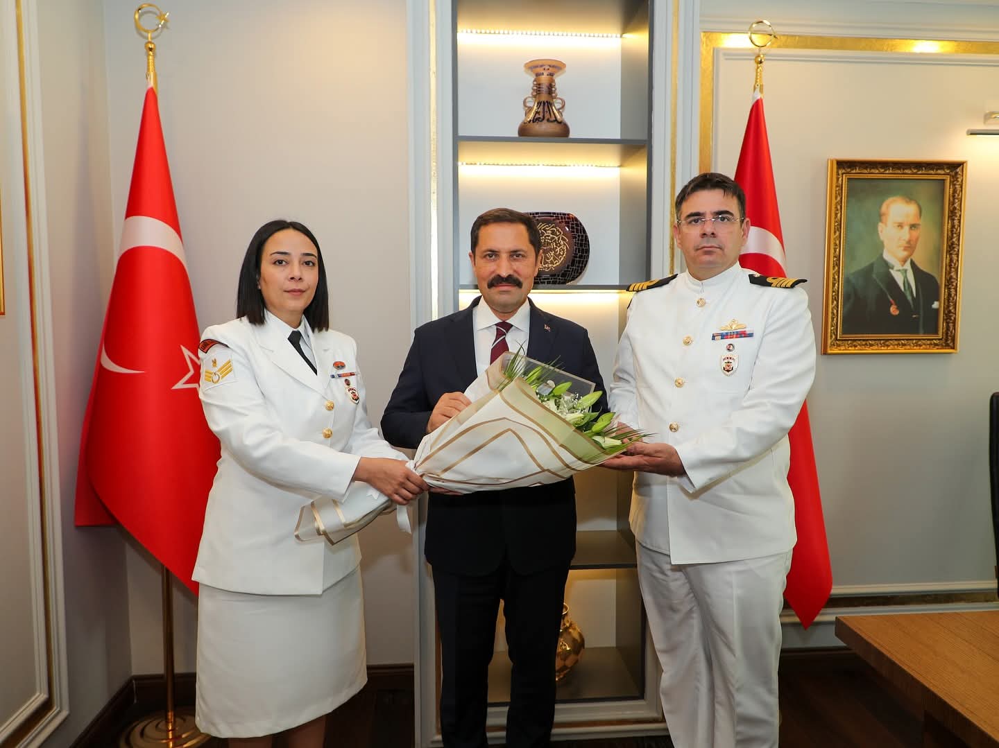 Sahil Güvenlik Komutanlarından Vali Masatlı’ya Ziyaret