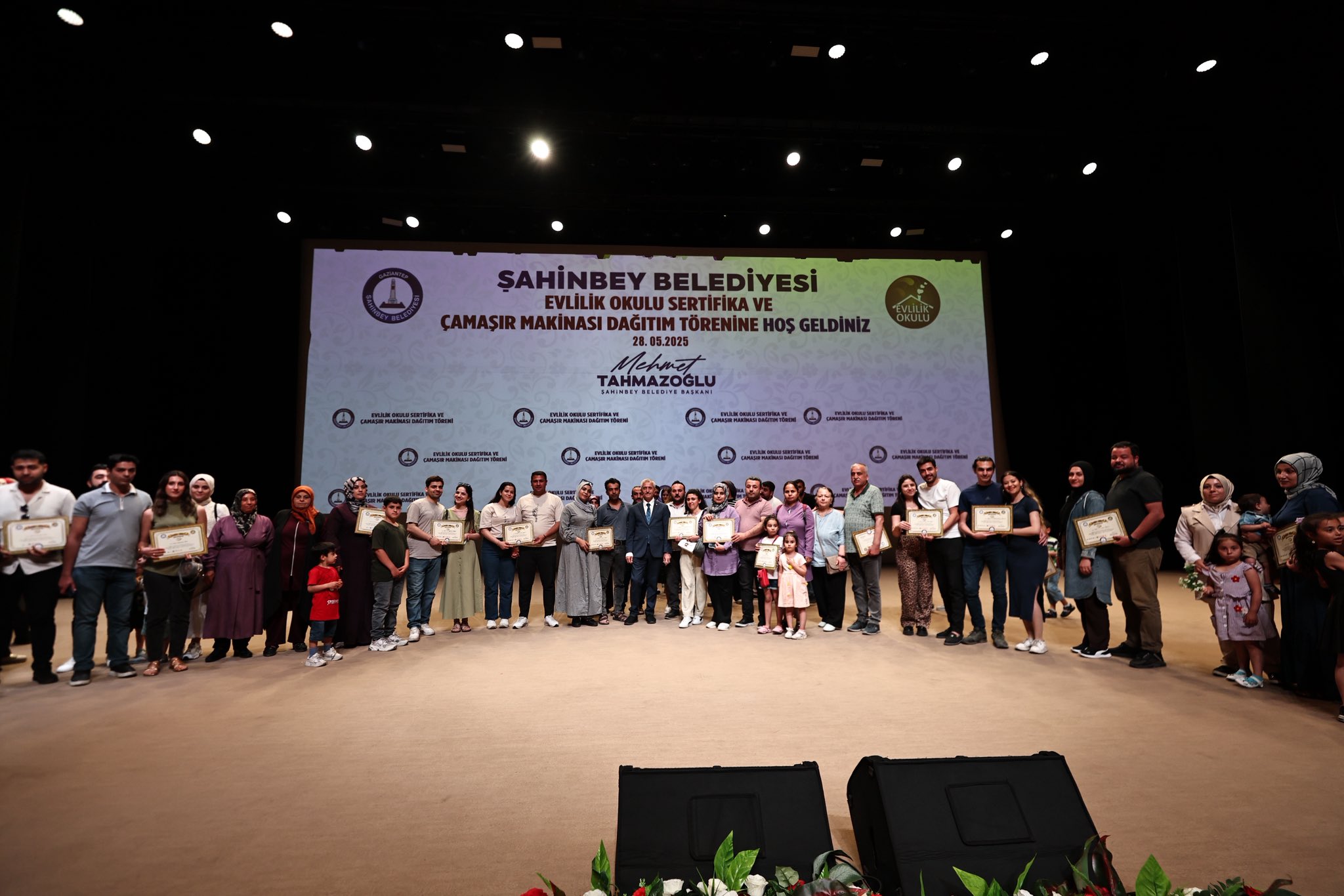 Şahinbey’de Aileye Destek Tam Gaz: 1.120 Çift Daha Evlilik Okulu’ndan Mezun Oldu!
