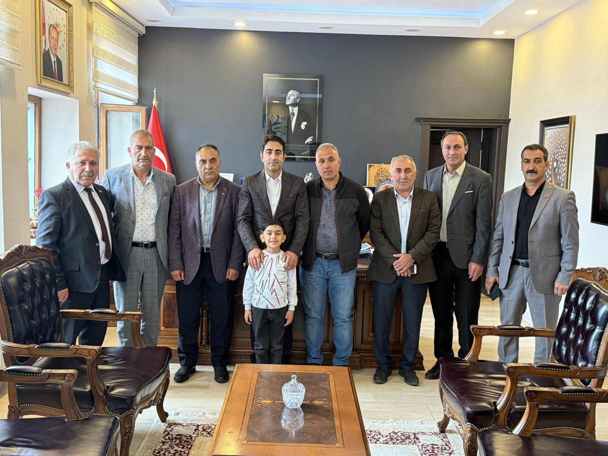 Sarıkamış Kaymakamı Enis Aslantatar Mahalle Muhtarlarıyla Buluştu