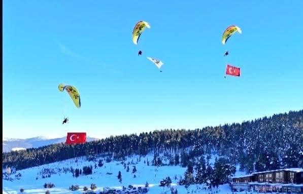 Sarıkamış Semalarında Paramotor Uçuşu Büyük Beğeni Topladı