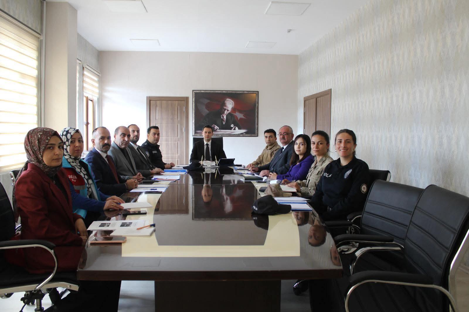 Selim’de Kadına Yönelik Şiddetle Mücadele Toplantısı Gerçekleştirildi