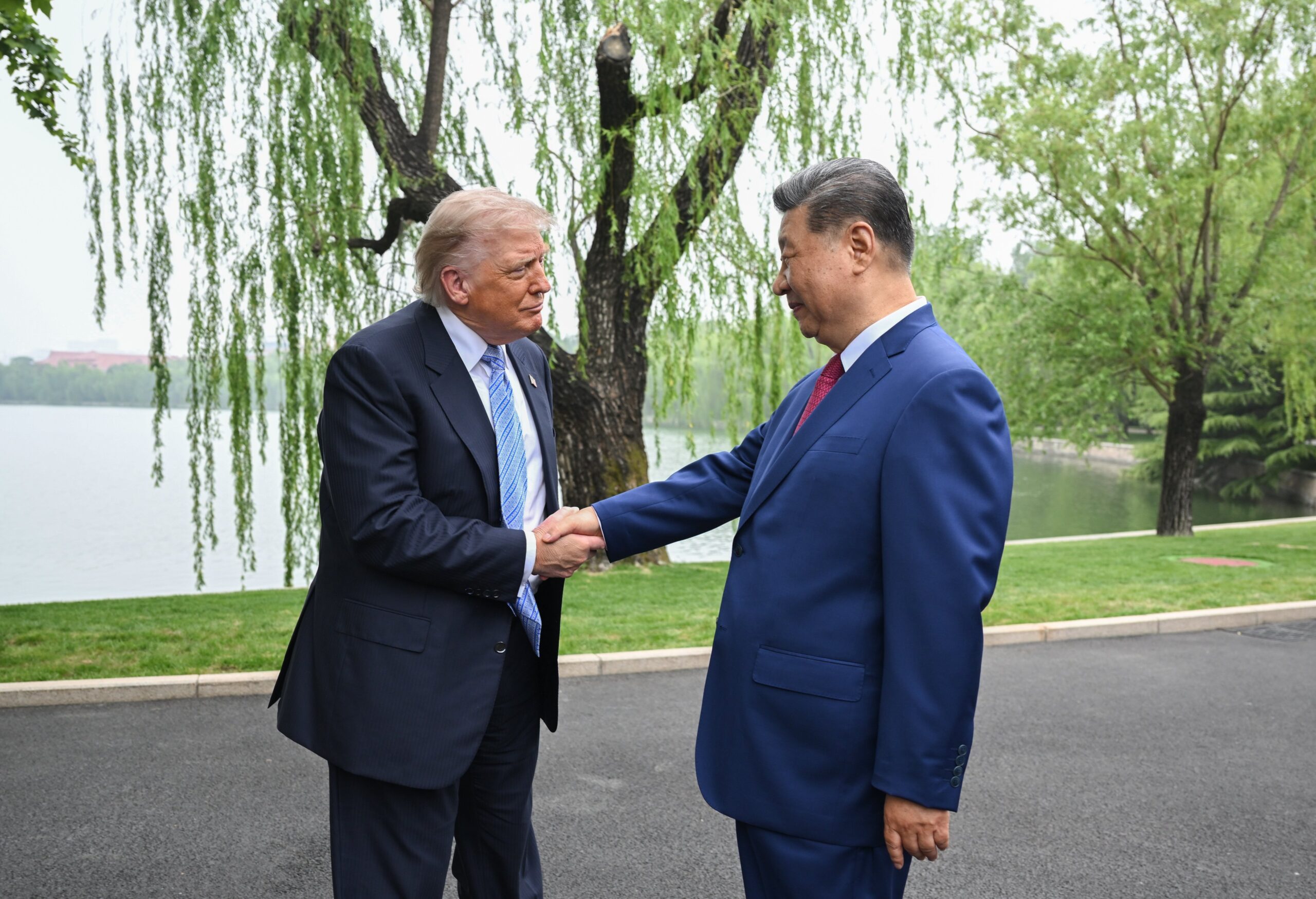 Şi Cinping ile Trump Zhongnanhai’da Bir Araya Geldi