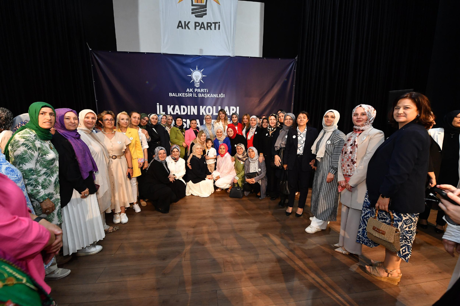 Siyasette Örnek Hareket Balıkesir’den Yükseliyor