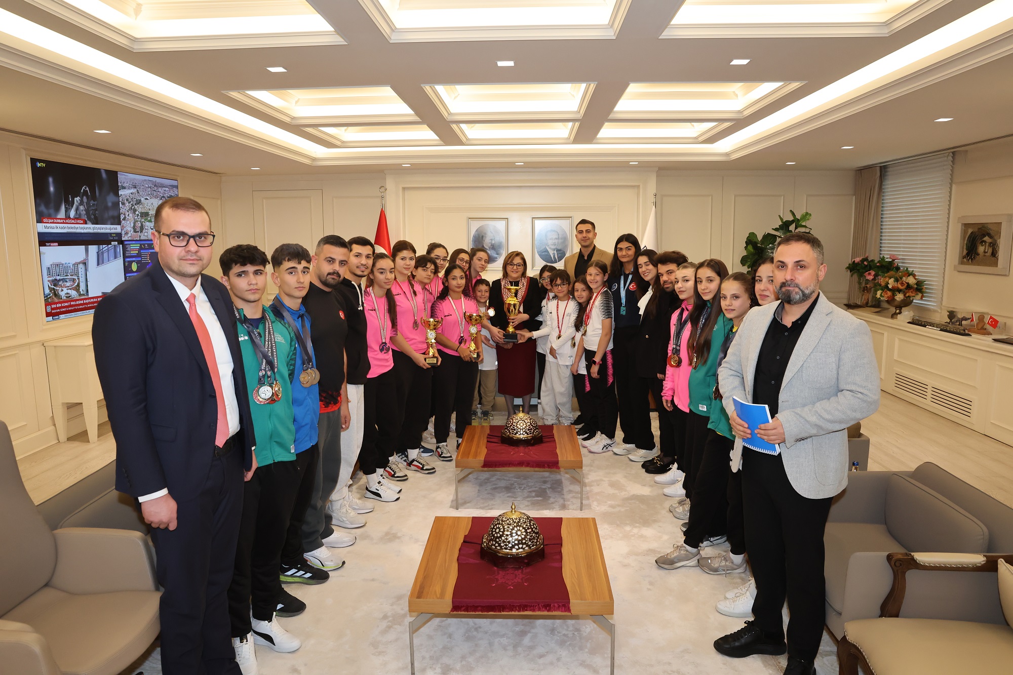 Spor Şehri Gaziantep’in Şampiyonlarından Başkan Fatma Şahin’e Ziyaret!